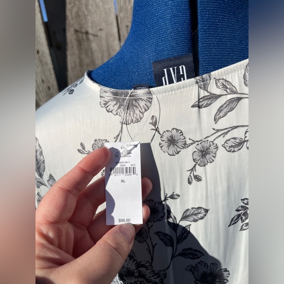 Gap faux satin Floral Print Long Sleeve Dress - Picture 4 of 4